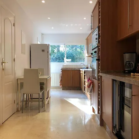 Vila Beautiful 3-Bed Villa In Mijas Calahonda *